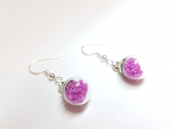 Preview: lila leuchtende Kugel Anhänger Ohrringe